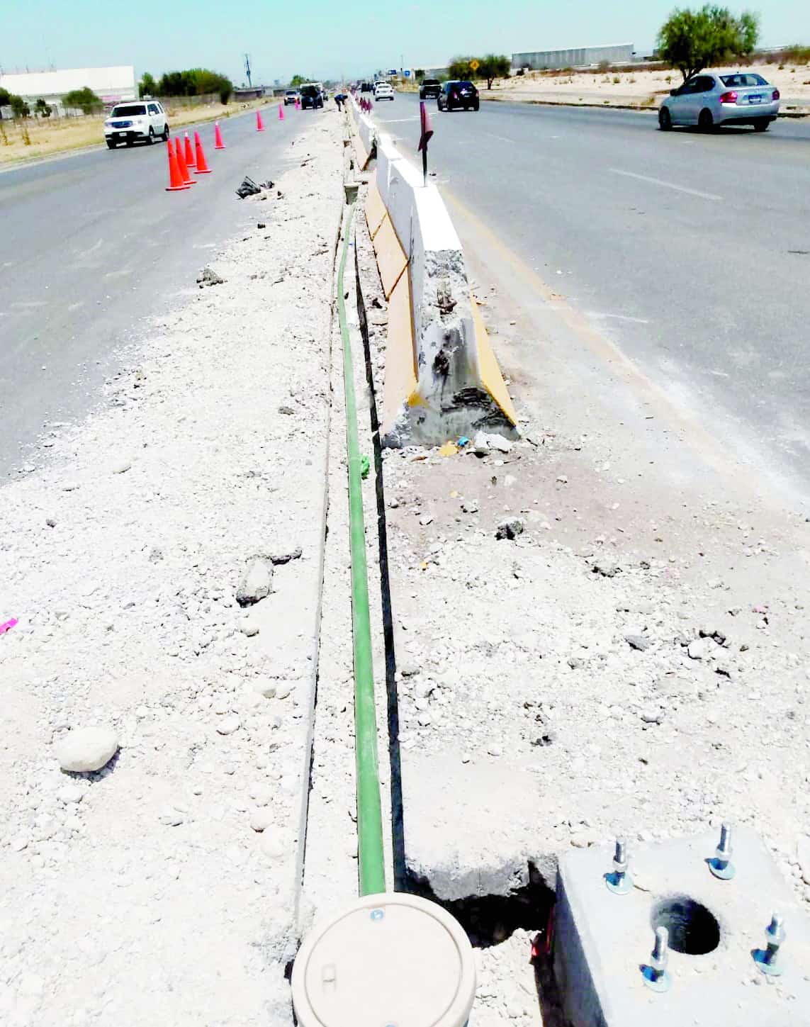 Supervisa Piña obra en la 30