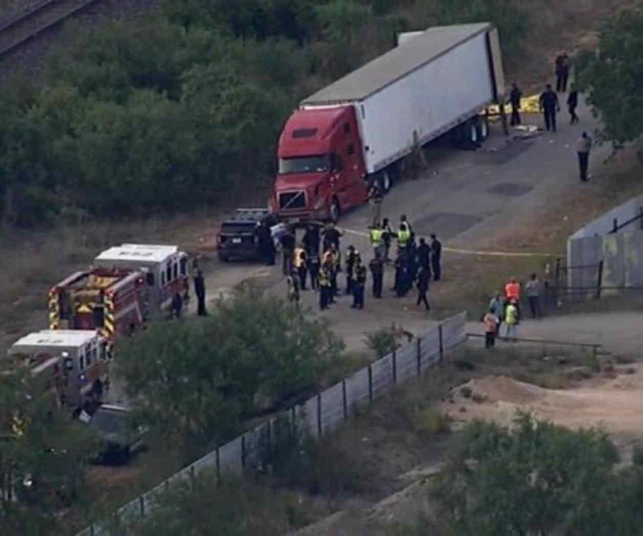 Hay 22 mexicanos entre los migrantes muertos en camión de Texas, Confirma Ebrard