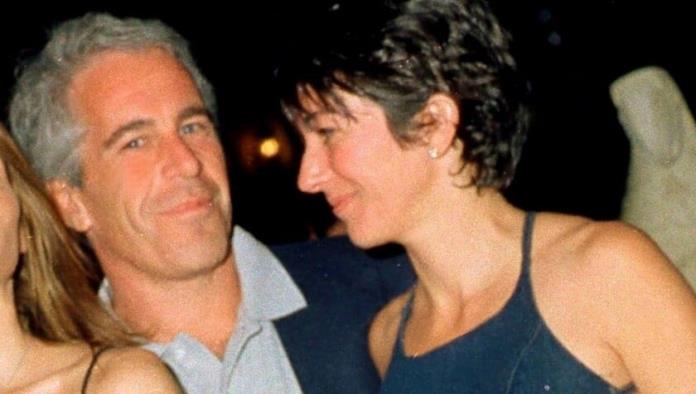 Condenan a 20 años de prisión a Ghislaine Maxwell por tráfico de menores