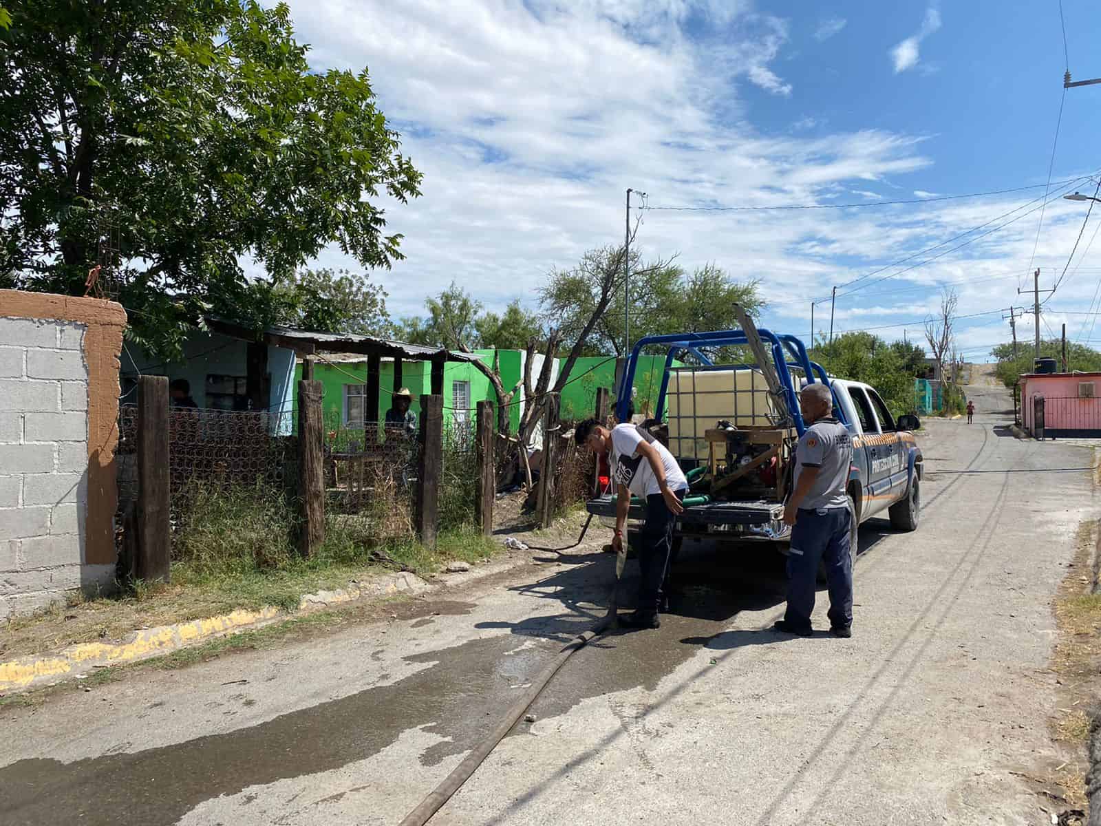Una humilde vivienda se incendió casi por completo.