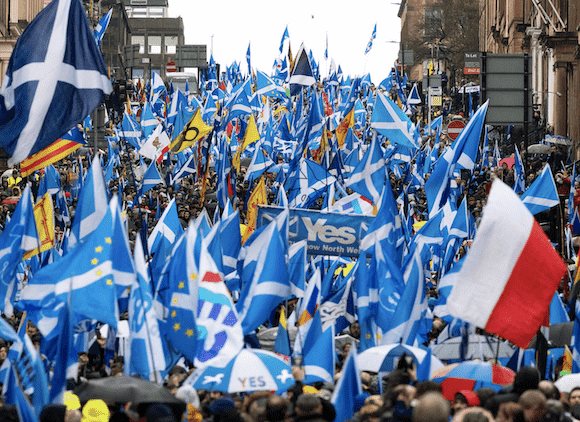 Escocia buscará su independencia del Reino Unido el próximo año