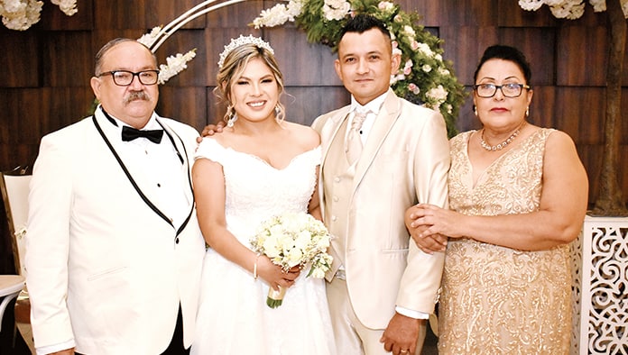 Bertha & Francisco unen sus vidas en matrimonio