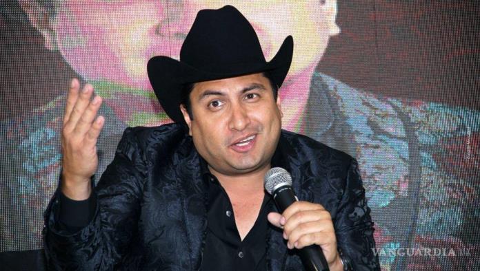 Julión Álvarez es el tercer cantante más escuchado en Spotify México
