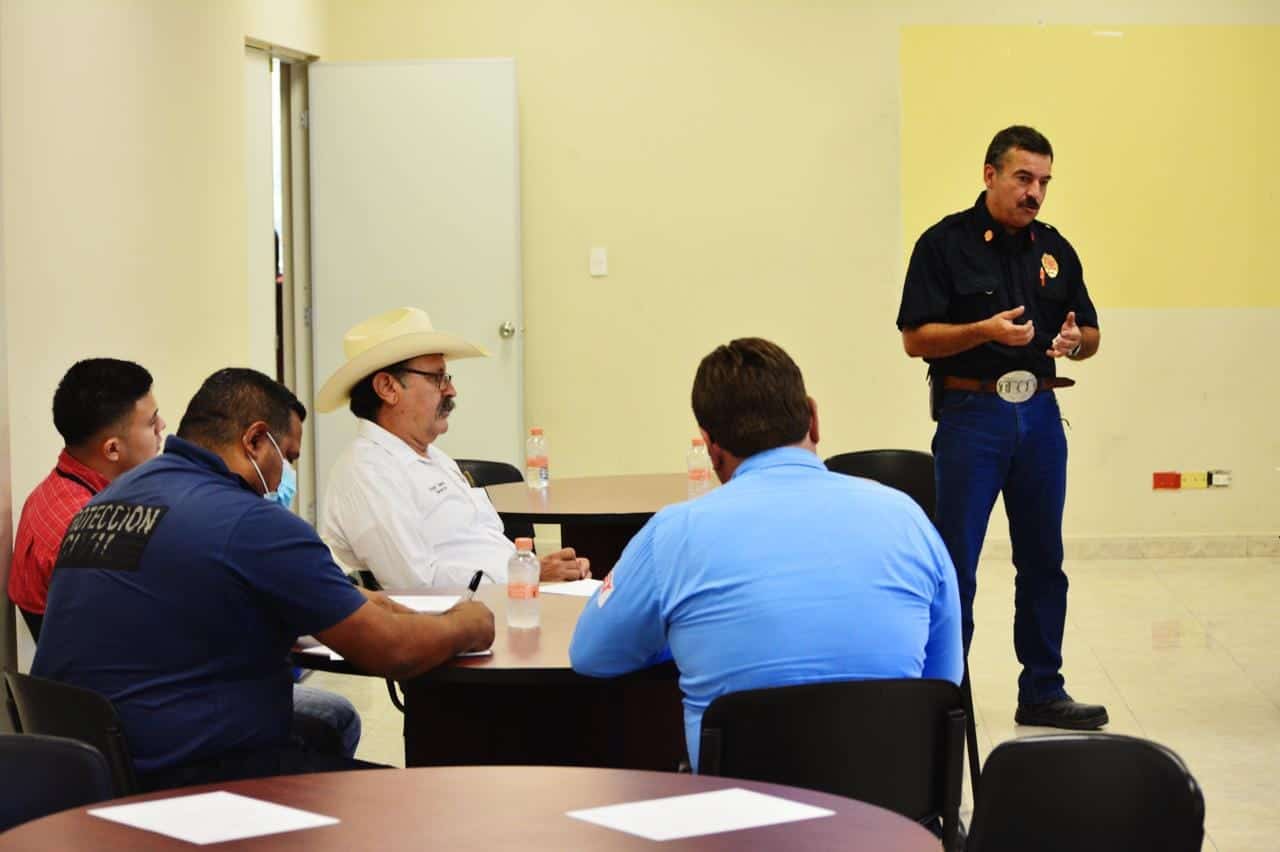 De Protección Civil y Bomberos, Realizan tercera reunión regional