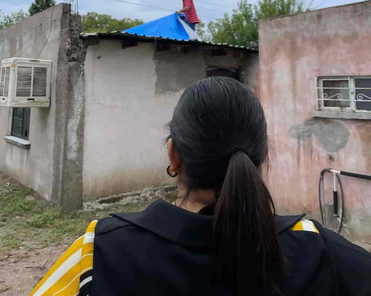 por la tormenta eléctrica recorre Pily Valenzuela los sectores afectados