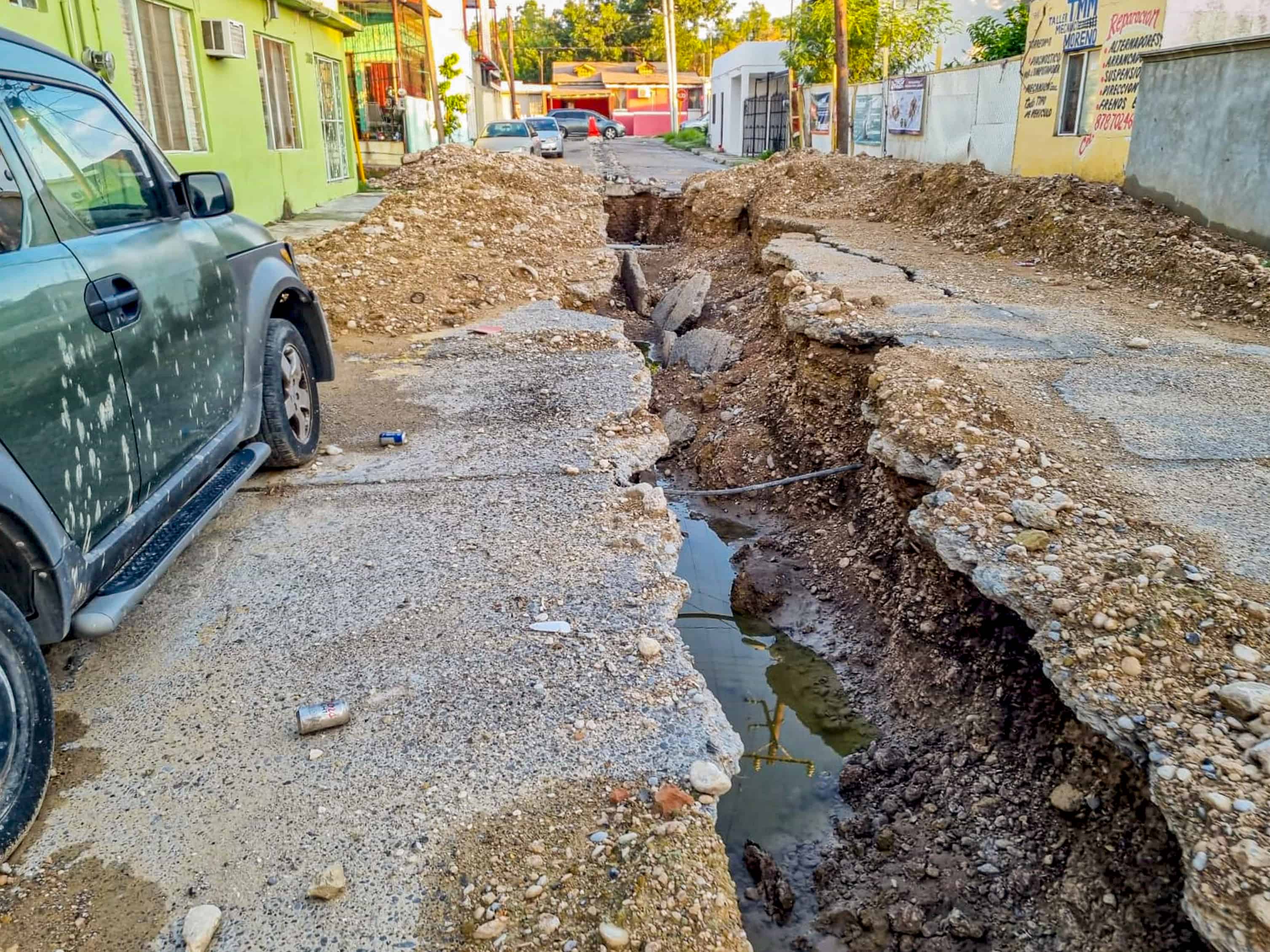 Exigen vecinos del ISSSTE atención de SIMAS