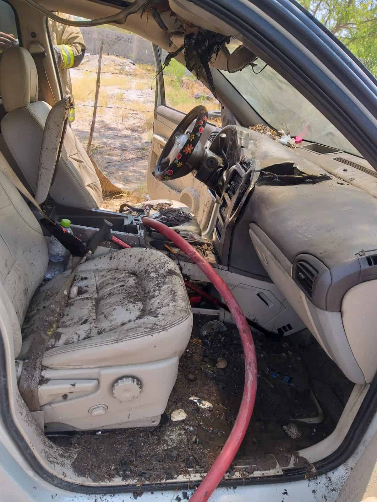 Arde ranfla en la Sanjoa