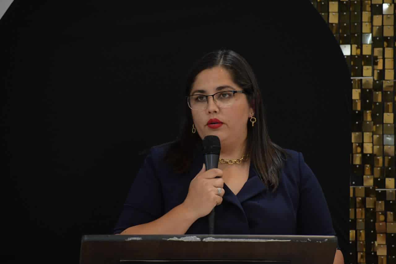 Gradúan 108 alumnos de misiones culturales; De enfermería, computación y danza