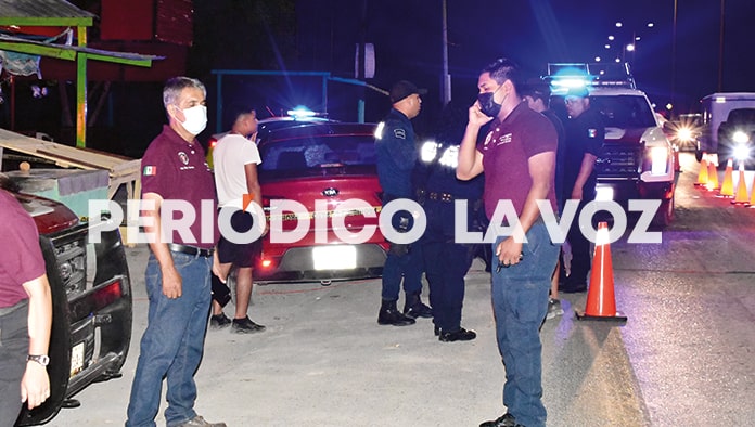 Fallece mujer en automóvil