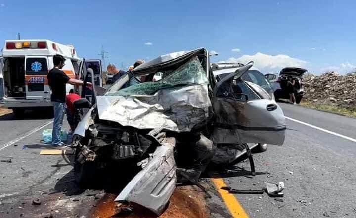 En la Monterrey-Monclova mueren cinco en carreterazo
