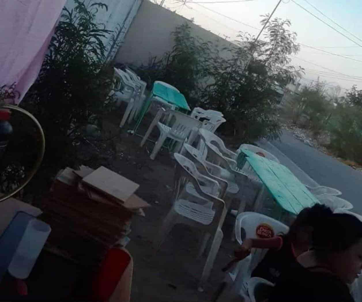 La usuaria Lupita Yáñez publicó en redes lo desolador de una fiesta de su madre.