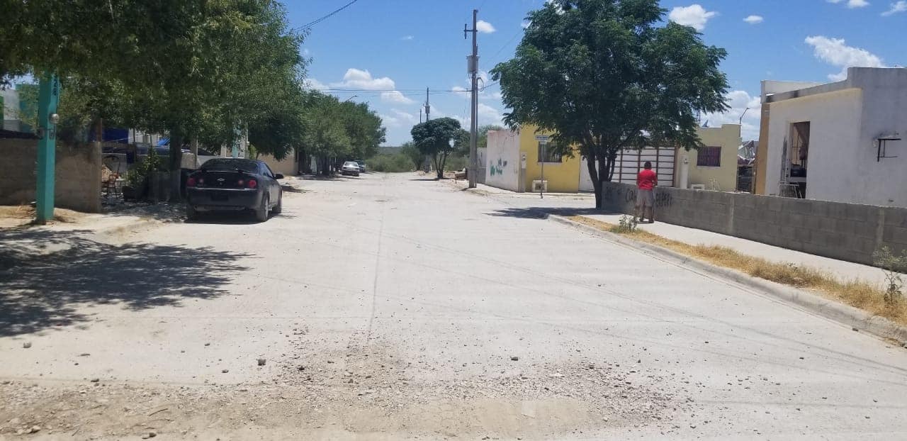 ‘Boca de lobo’ la Col. Acoros; Falta alumbrado