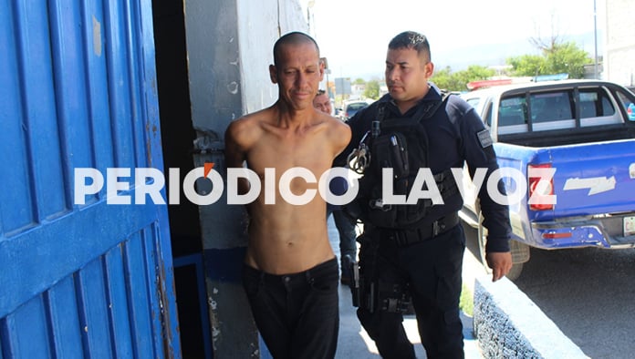 Un violento sujeto golpeó a su padre que se encuentra postrado en una silla de ruedas, luego de una discusión familiar.