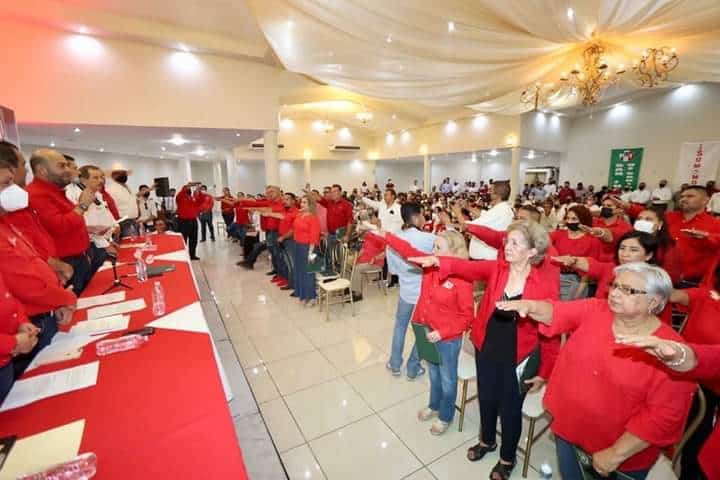 Con éxito se realizó el consejo político municipal.