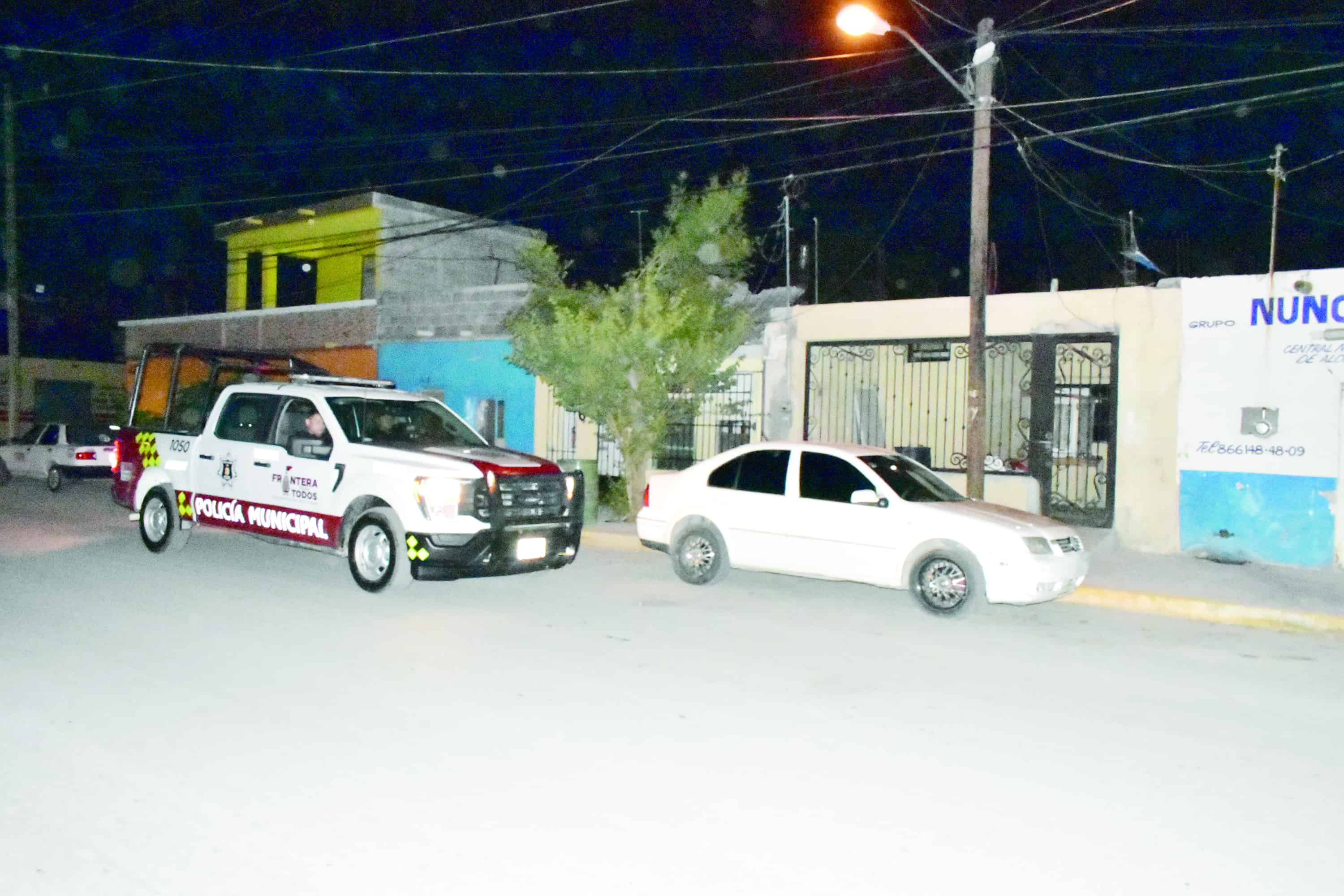 Sale adicto de anexo e intenta quemar su casa 