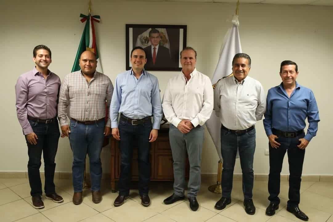 En agosto se dará inicio a un gran programa de obras sociales de pavimento, recarpeteo, agua potable, electrificación, drenaje, techos y pisos, con una bolsa conjunta de 250 millones de pesos.