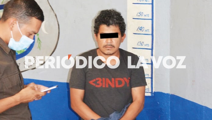 Selvin Omar intentó escapar del Centro Nacional de Migración.