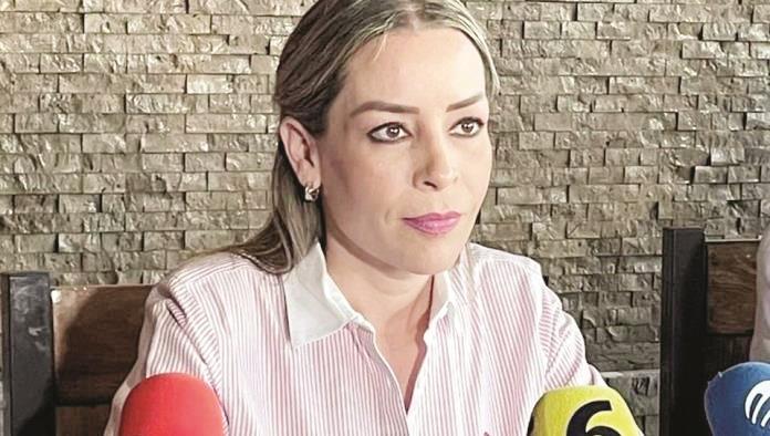 Descarta Senadora buscar candidatura