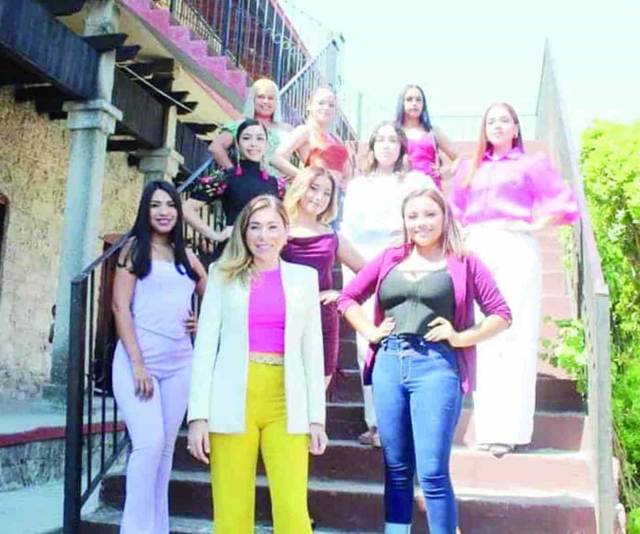 Presentan candidata a reinas