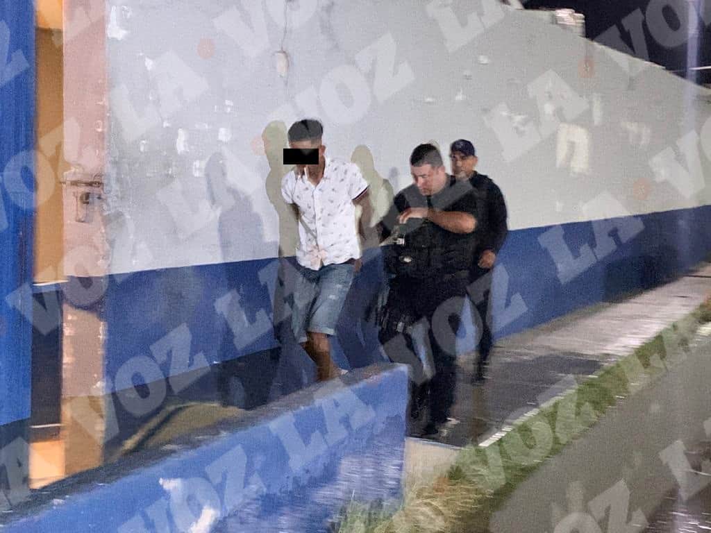 Lo tuercen con cigarro; de esos que dan risa