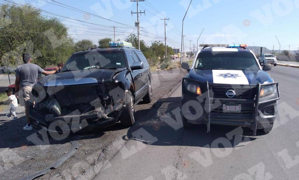 Se ensartan paisanos en el bulevar Galaz