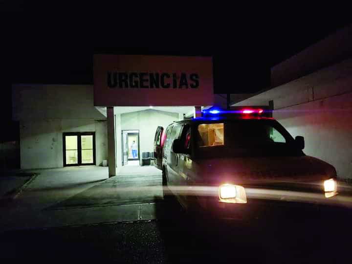 Vuelca en el libramiento de Nueva Rosita 