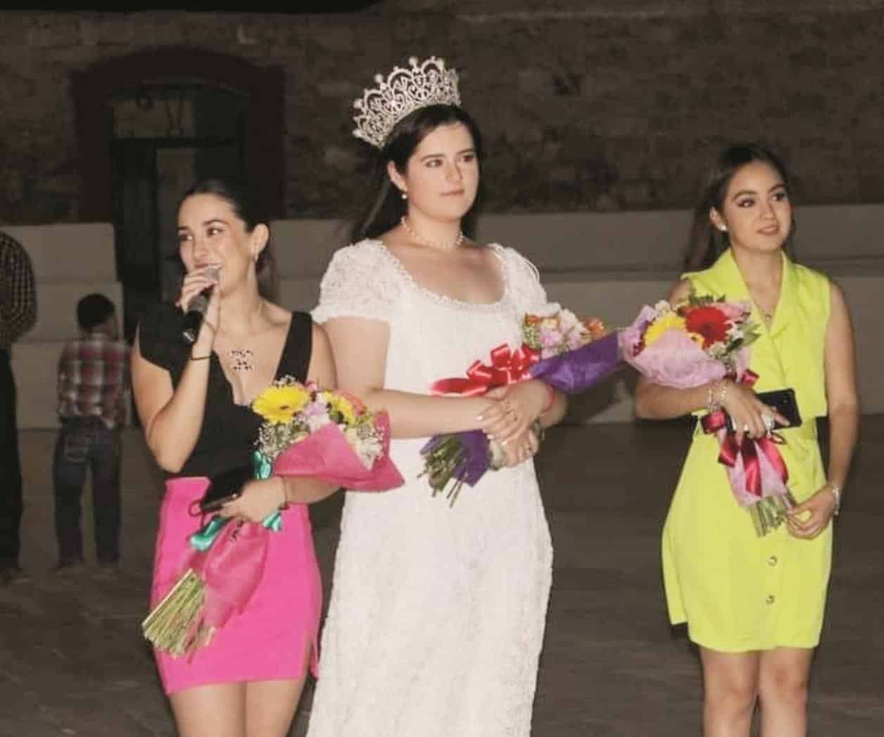 Coronarán a Dalia Torres Reina de la Uva