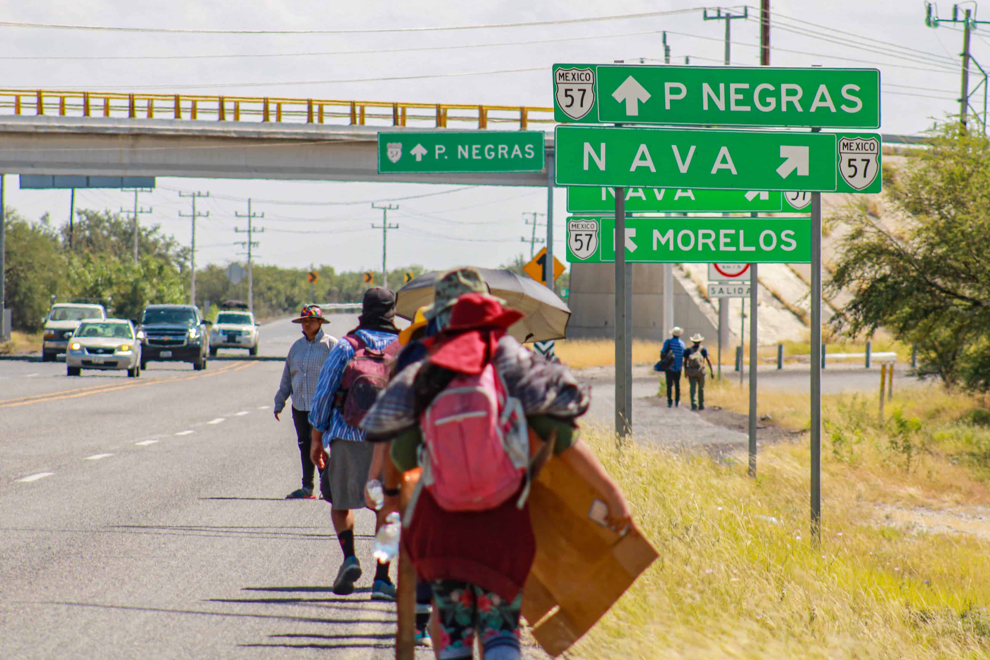 Atiende Nava a migrantes; 300 diarios