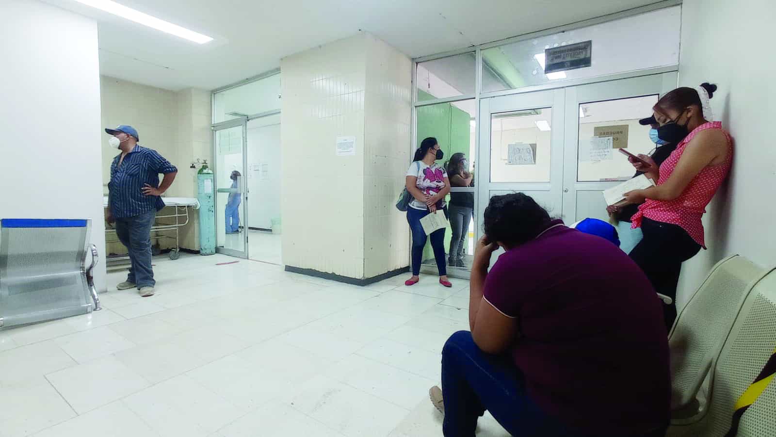 Los pacientes sospechosos no contaban con su esquema de vacunación completo.