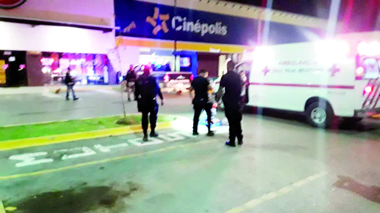Los hechos se registraron en el estacionamiento del “Paseo Múzquiz”.