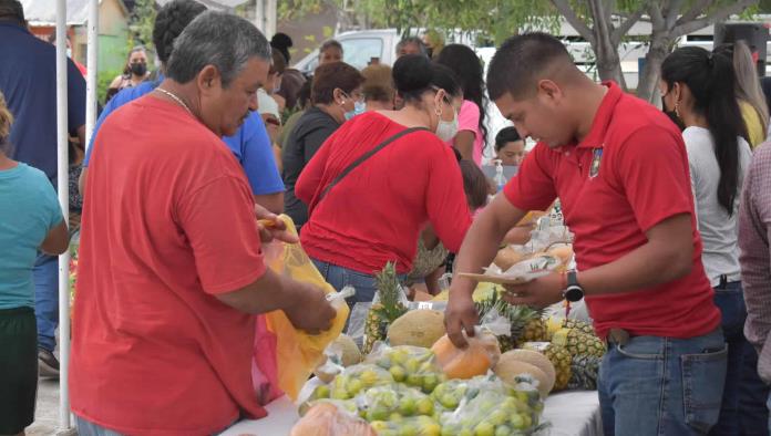 Acercan ‘Mercadito’ al sector San Ramón