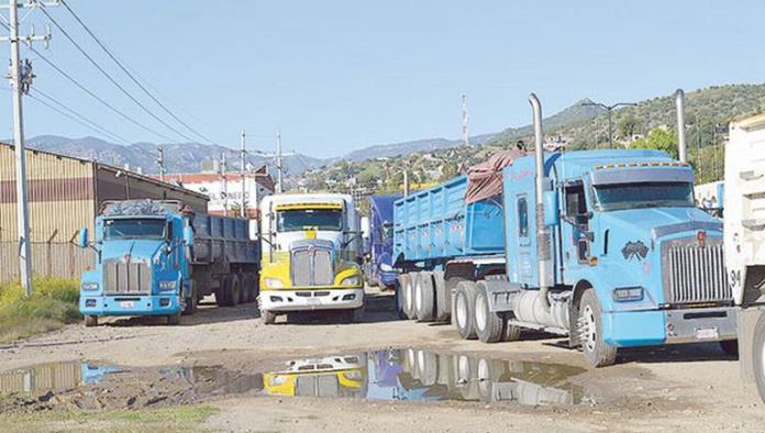 Se recuperan transportistas