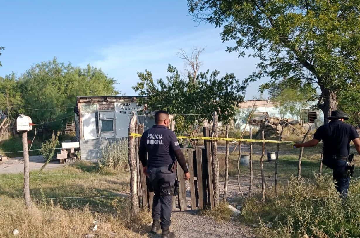 Fueron los vecinos quienes lo encontraron.
