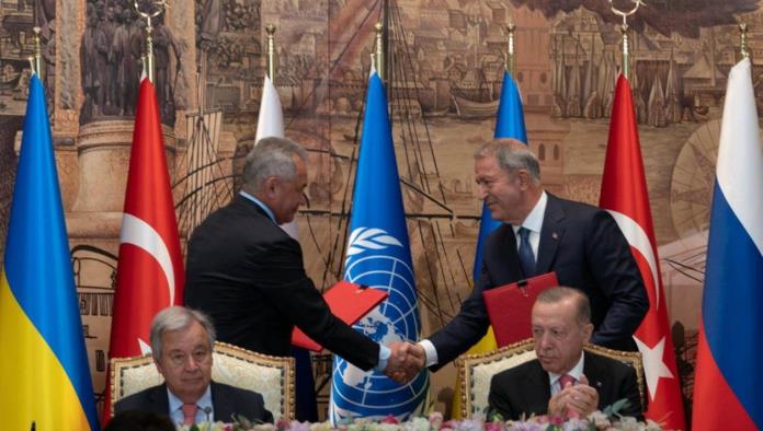 Ucrania y Rusia llegan a un acuerdo con Turquía; Reanudarán exportación de grano