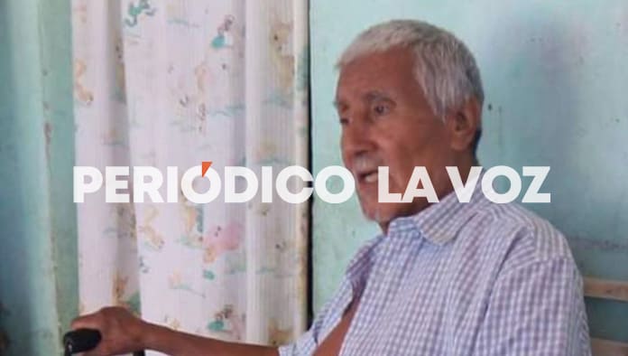 El abuelito responde al nombre de Roque Rincón.