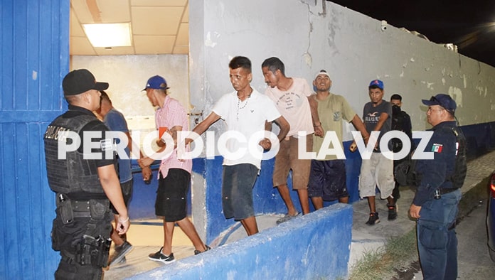 Los detenidos fueron ingresados a las celdas.