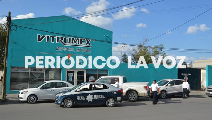 Los sujetos dejaron toda la mercancía al ver la presencia de las unidades policíacas.
