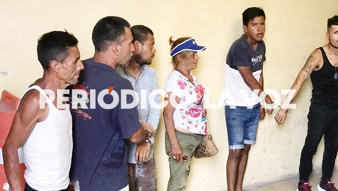 Un operativo en la zona centro y oriente de la ciudad dejó al menos seis viciosos detenidos.