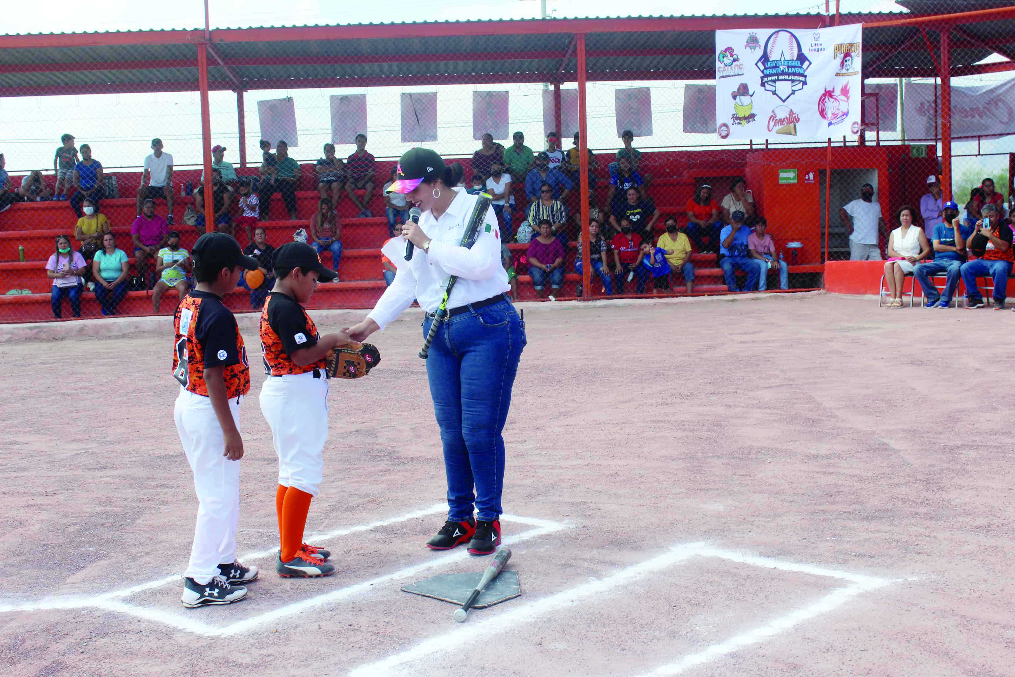 Inauguran Beisbol Infantil “Juan Salazar Castañeda”
