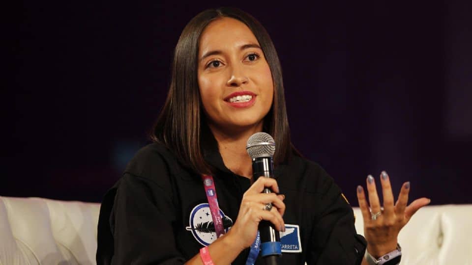 Astronauta mexicana Katya Echazarreta tiene como nueva meta viajar a la Luna