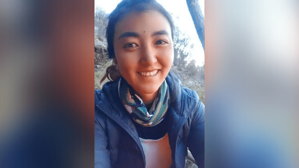 China ejecuta a hombre que quemó viva a su esposa y lo transmitió