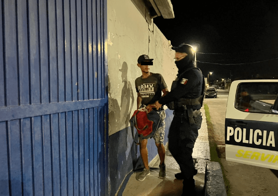 Cae asaltante en las Misiones policías lo detienen
