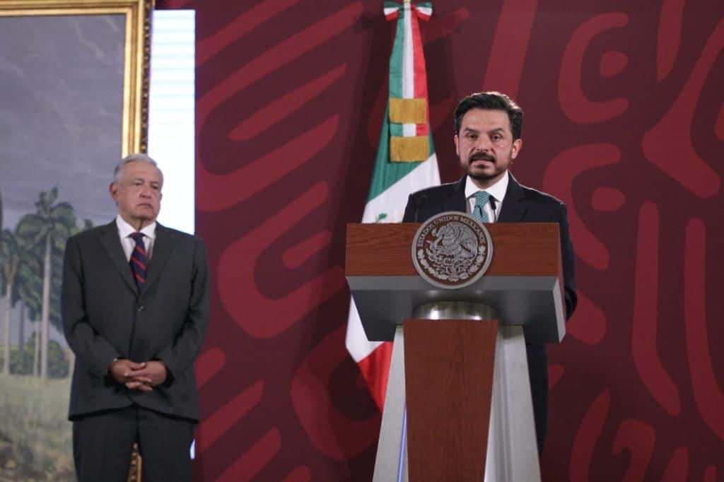 El director general del IMSS, Zoé Robledo, detalló que son 10 mil 454 plazas vacantes de especialistas y que se dará énfasis a las plazas de difícil cobertura.