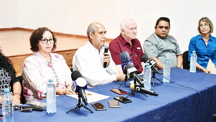 En conferencia de prensa se informó que todo se encuentra listo para la muestra gastronómica de carne con chile y tortilla de harina, que se llevará a cabo este sábado 30 de julio a las 6:00 de la tarde, (al rescate de nuestra identidad).