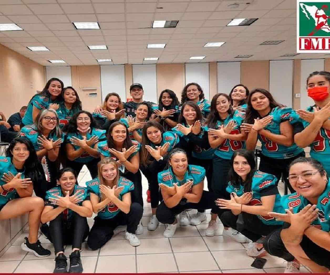Selección femenil de americano no pudo ir al mundial por falta de boletos