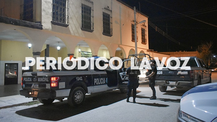 Un sujeto se quitó el brazalete electrónico para acudir a golpear a su ex pareja sentimental.