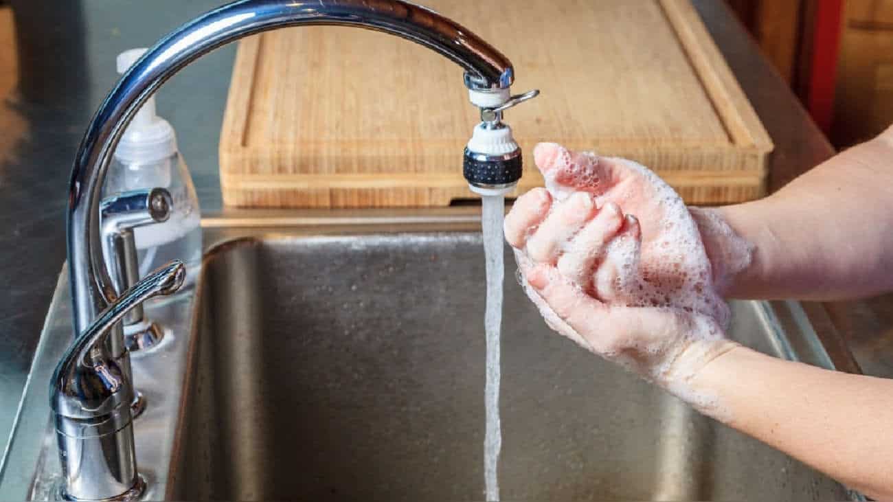 Es importante tomar conciencia y cuidar el agua.