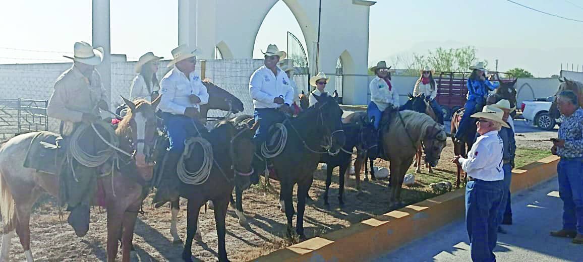 Frontera | Encabeza  Alcalde tradicional cabalgata