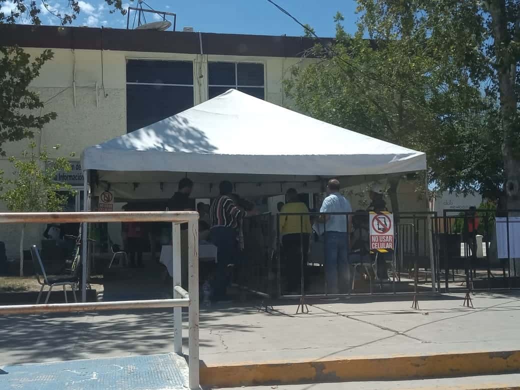 Participan morenistas en elección
