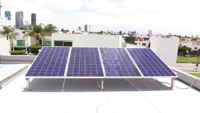 Optan comerciantes por paneles solares
